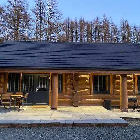 Langholm Ewes Water Log Cabins מראה חיצוני תמונה