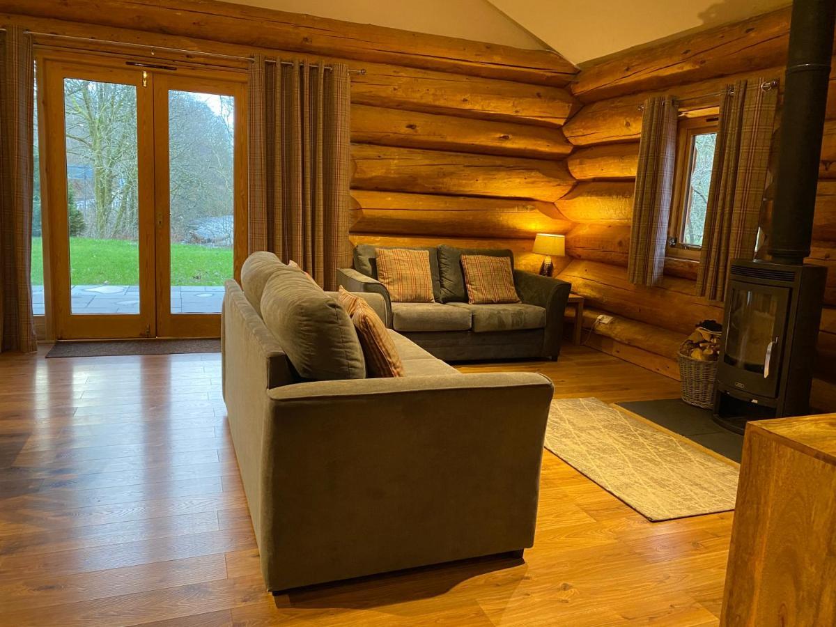 Langholm Ewes Water Log Cabins מראה חיצוני תמונה